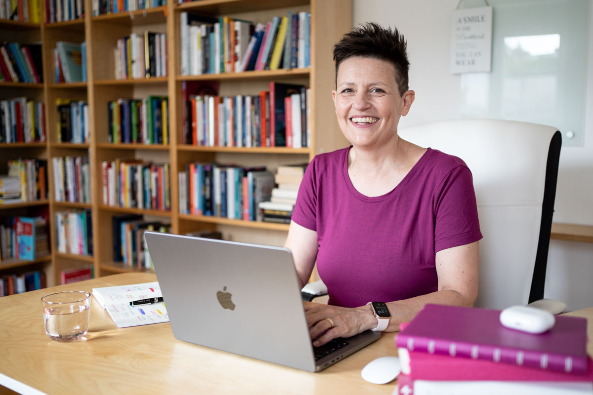 Petra R. Lehner Office